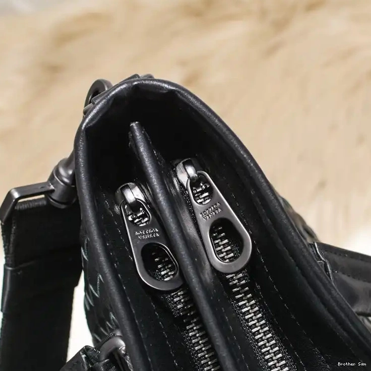 Brother Sam Veneta Bottega 2411YA0042 Bags 0822